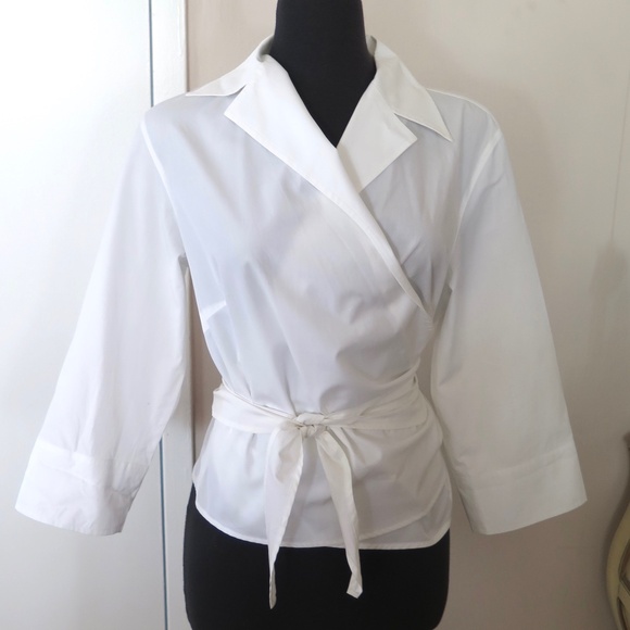 Holt Renfrew Tie Wrap Blouse, Never Worn, Made in Italy - Picture 15 of 15